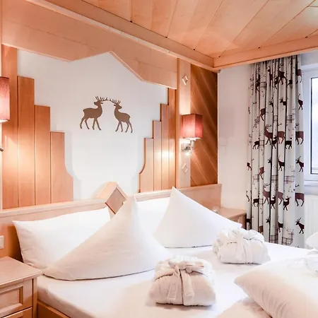 Oberhaus アパート カップル